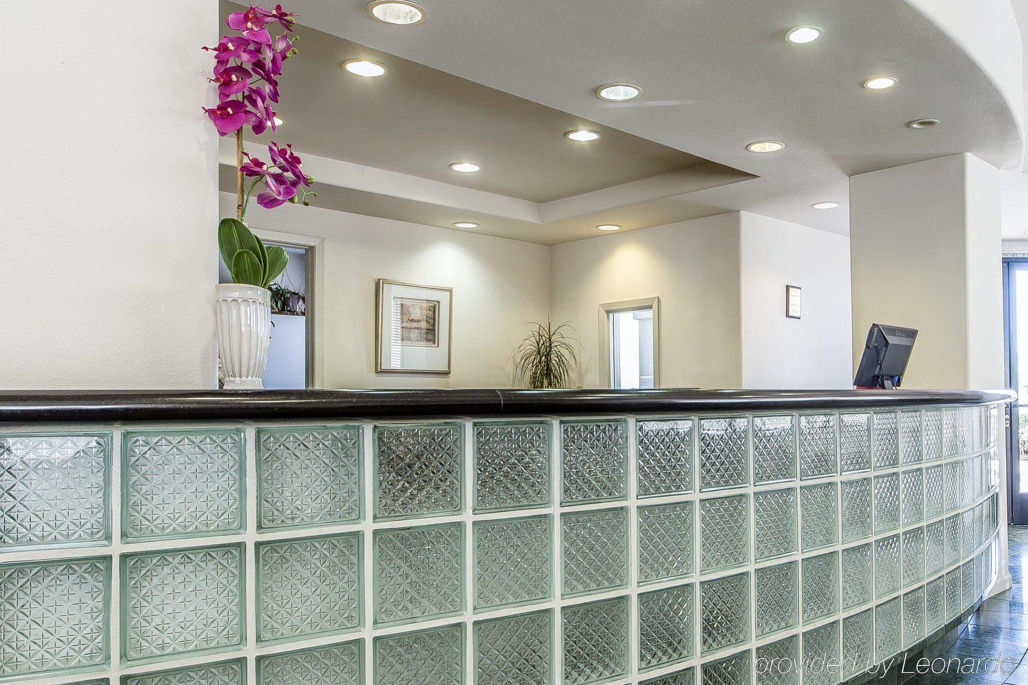 Quality Inn Stockton Exterior photo