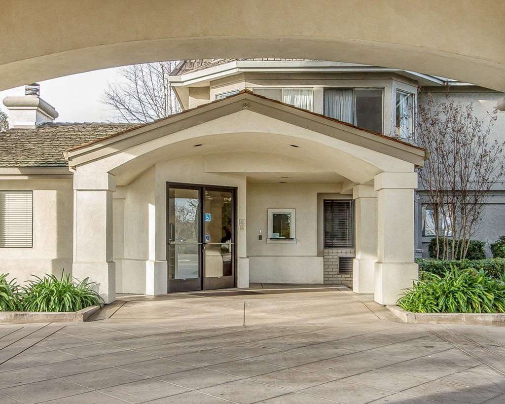 Quality Inn Stockton Exterior photo
